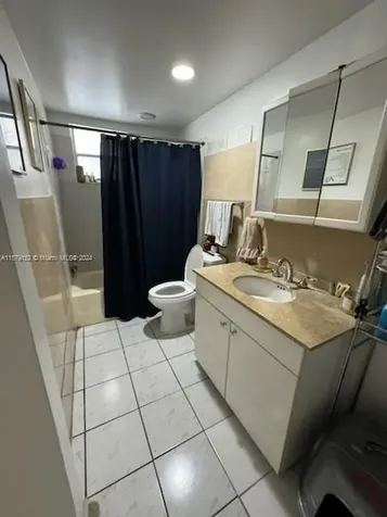 2000 Biarritz Drive Miami Beach FL 33141