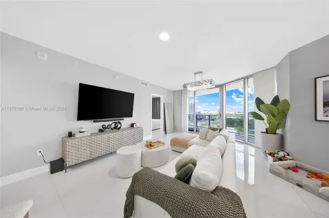488 NE 18th Street Miami FL 33132