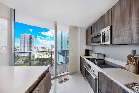 488 NE 18th Street Miami FL 33132