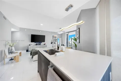 488 NE 18th Street Miami FL 33132