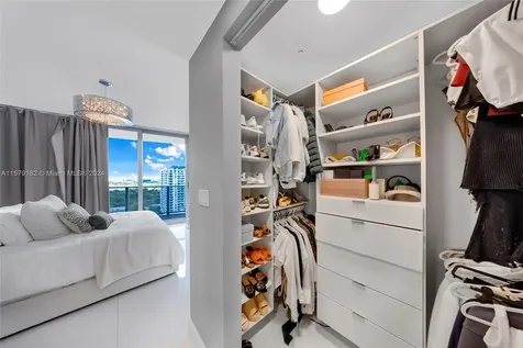 488 NE 18th Street Miami FL 33132