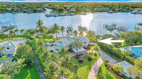 4643 SE Cheerio Way Stuart FL 34997