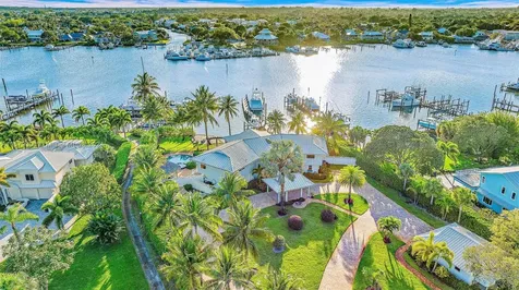 4643 SE Cheerio Way Stuart FL 34997