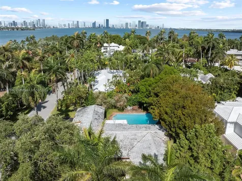 2500 Sunset Drive Miami Beach FL 33140