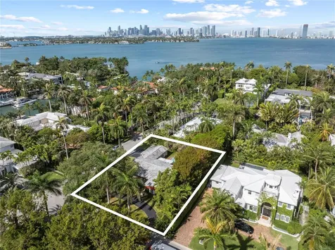 2500 Sunset Drive Miami Beach FL 33140