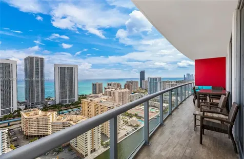 2600 E Hallandale Beach Boulevard Hallandale Beach FL 33009