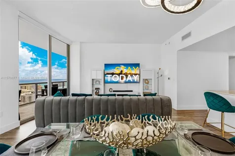 2600 E Hallandale Beach Boulevard Hallandale Beach FL 33009