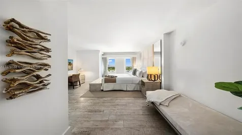 Miami Beach FL 33139