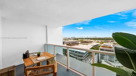 Miami Beach FL 33139