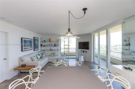 90 Alton Road Miami Beach FL 33139