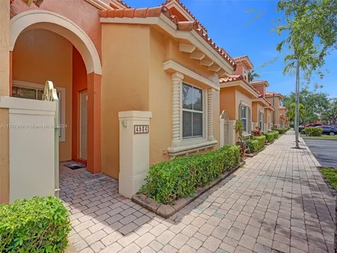 4936 Windward Way Dania Beach FL 33312