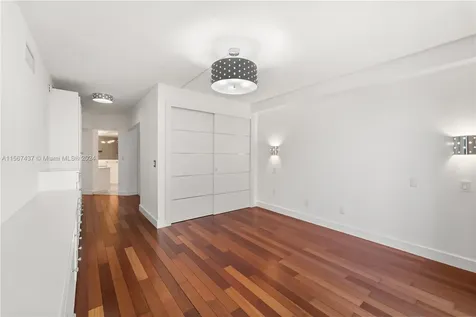 151 Michigan Avenue Miami Beach FL 33139