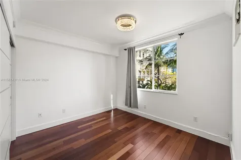 151 Michigan Avenue Miami Beach FL 33139