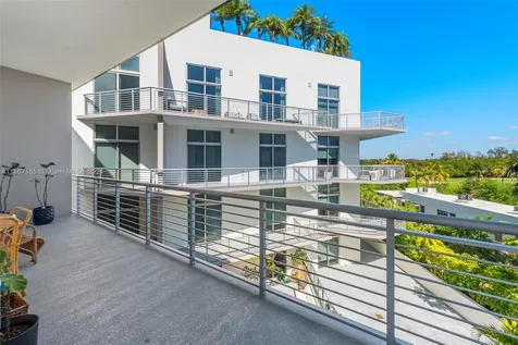 2001 Meridian Avenue Miami Beach FL 33139