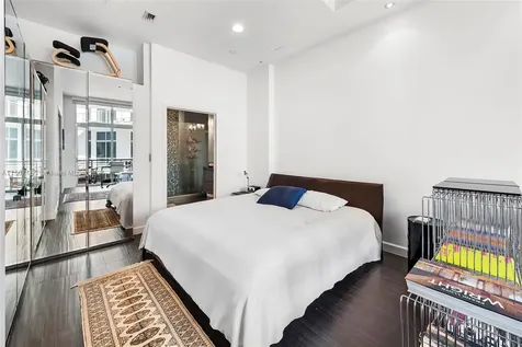 2001 Meridian Avenue Miami Beach FL 33139