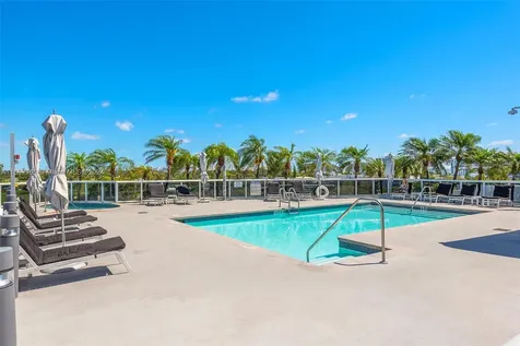 2001 Meridian Avenue Miami Beach FL 33139