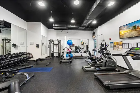 2001 Meridian Avenue Miami Beach FL 33139