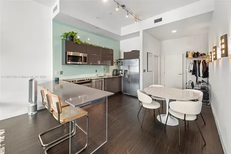 2001 Meridian Avenue Miami Beach FL 33139