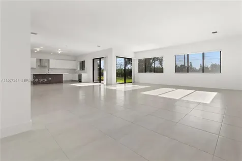 2391 SW 123rd Terrace Davie FL 33325
