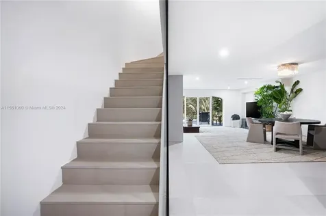 6206 Paradise Point Drive Palmetto Bay FL 33157