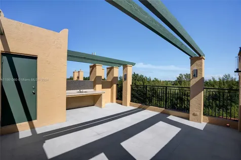 6206 Paradise Point Drive Palmetto Bay FL 33157