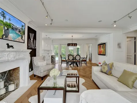 1625 NE 7th Place Fort Lauderdale FL 33304