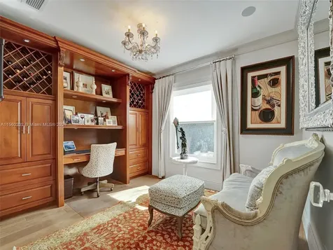 1625 NE 7th Place Fort Lauderdale FL 33304