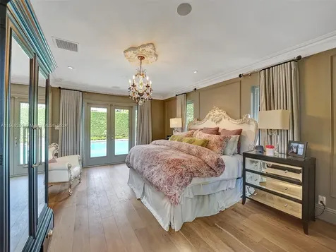 1625 NE 7th Place Fort Lauderdale FL 33304