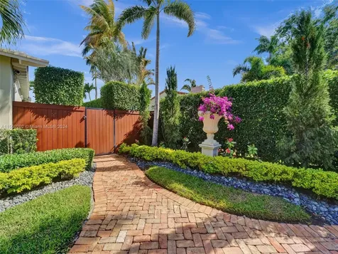 1625 NE 7th Place Fort Lauderdale FL 33304