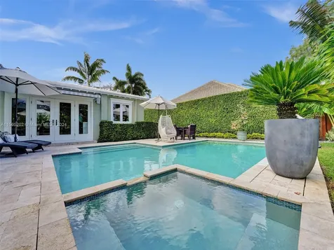 1625 NE 7th Place Fort Lauderdale FL 33304