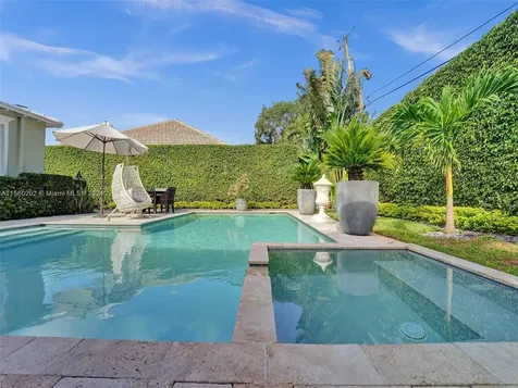 1625 NE 7th Place Fort Lauderdale FL 33304