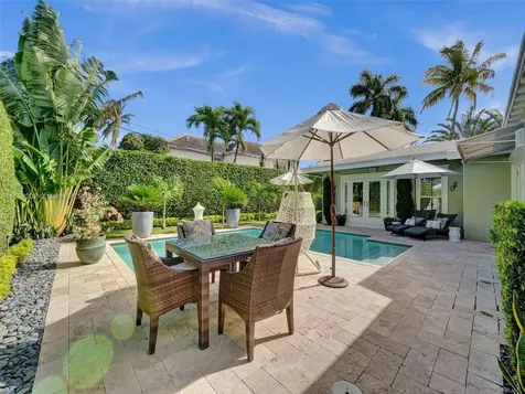 1625 NE 7th Place Fort Lauderdale FL 33304