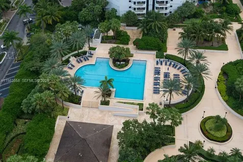 21205 Yacht Club Drive Aventura FL 33180