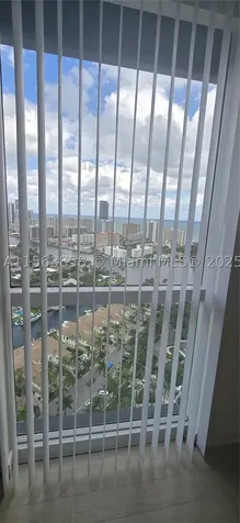 21205 Yacht Club Drive Aventura FL 33180