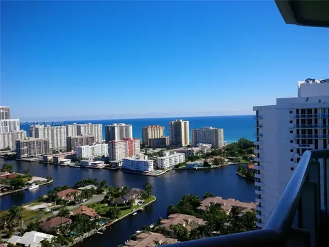 21205 Yacht Club Drive Aventura FL 33180