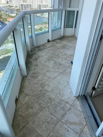21205 Yacht Club Drive Aventura FL 33180