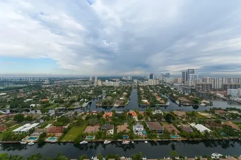 21205 Yacht Club Drive Aventura FL 33180