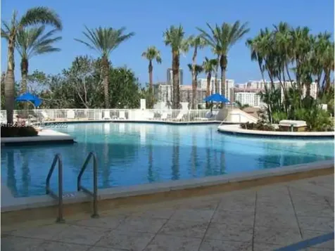 21205 Yacht Club Drive Aventura FL 33180