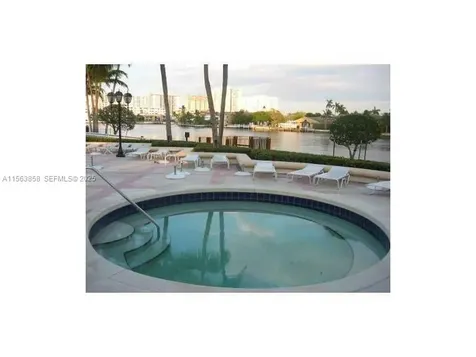 21205 Yacht Club Drive Aventura FL 33180