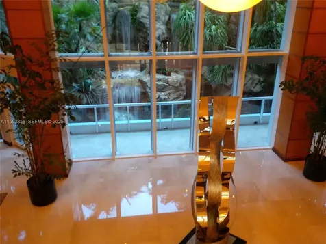 21205 Yacht Club Drive Aventura FL 33180