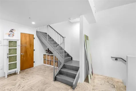 1577 Bay Road Miami Beach FL 33139