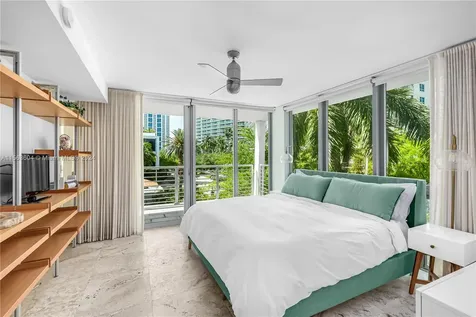 1577 Bay Road Miami Beach FL 33139
