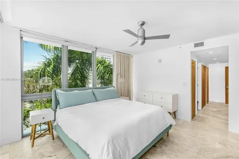 1577 Bay Road Miami Beach FL 33139