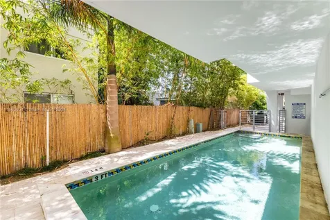 1577 Bay Road Miami Beach FL 33139