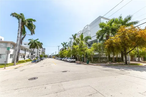 1577 Bay Road Miami Beach FL 33139