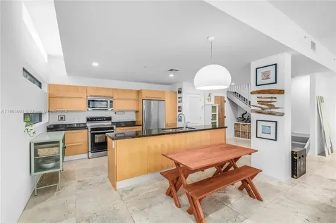 1577 Bay Road Miami Beach FL 33139