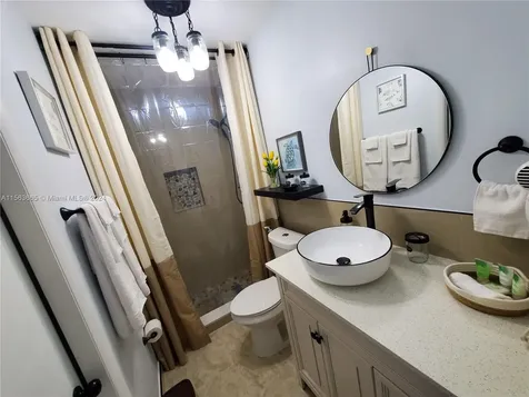 823 Lake Mcgregor Drive Fort Myers FL 33919