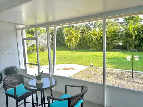 823 Lake Mcgregor Drive Fort Myers FL 33919