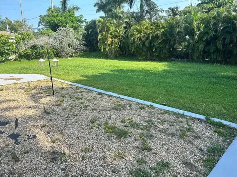 823 Lake Mcgregor Drive Fort Myers FL 33919