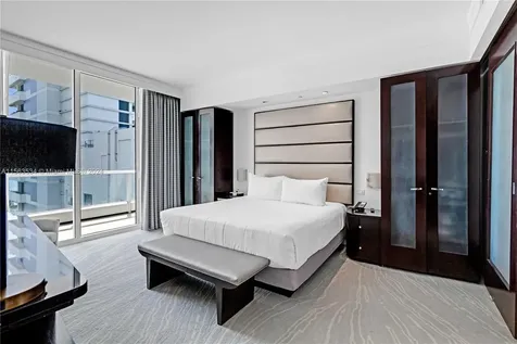 4391 Collins Avenue Miami Beach FL 33140